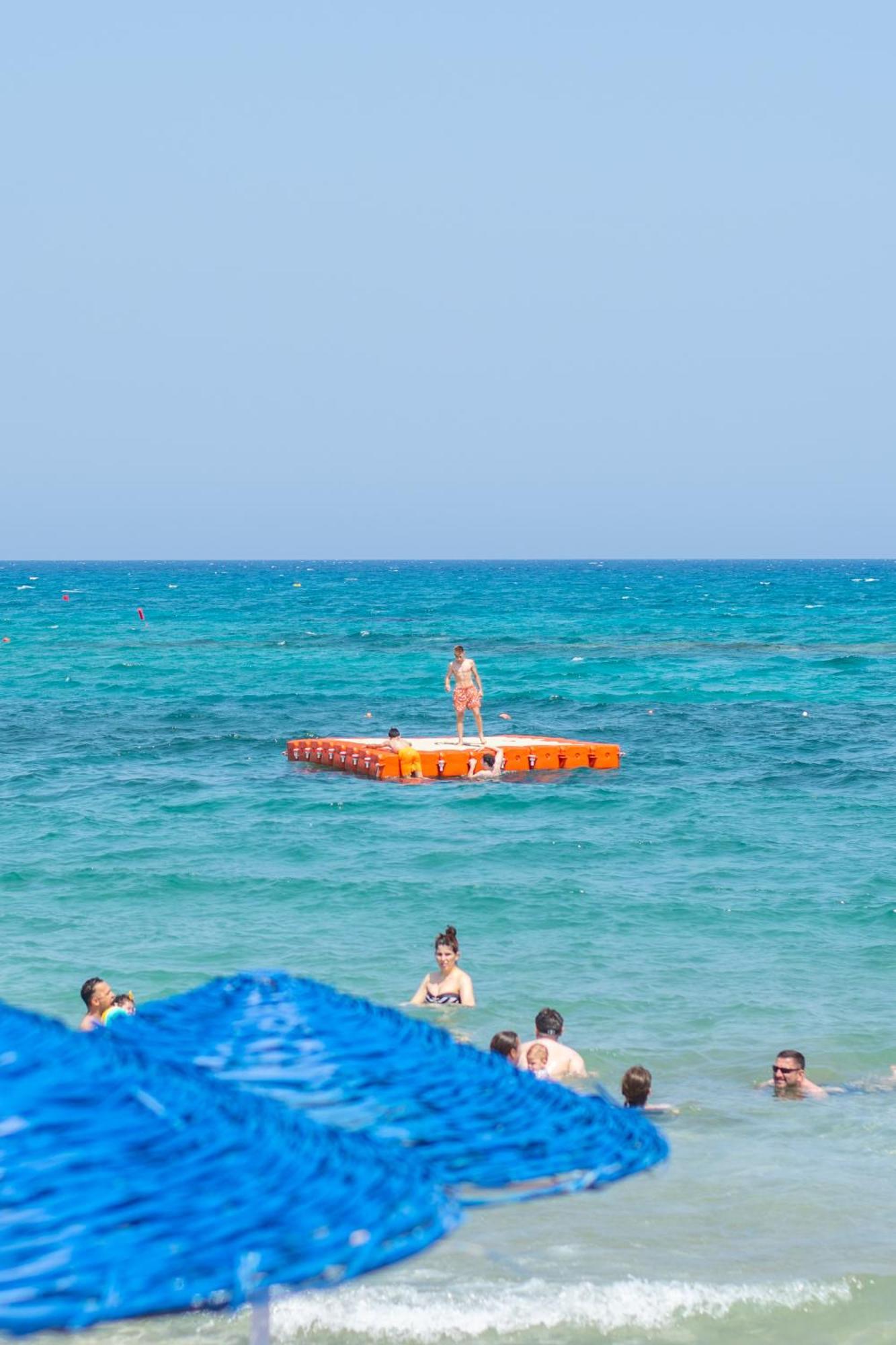 Mimoza Beach Hotel Agios Sergios Bagian luar foto